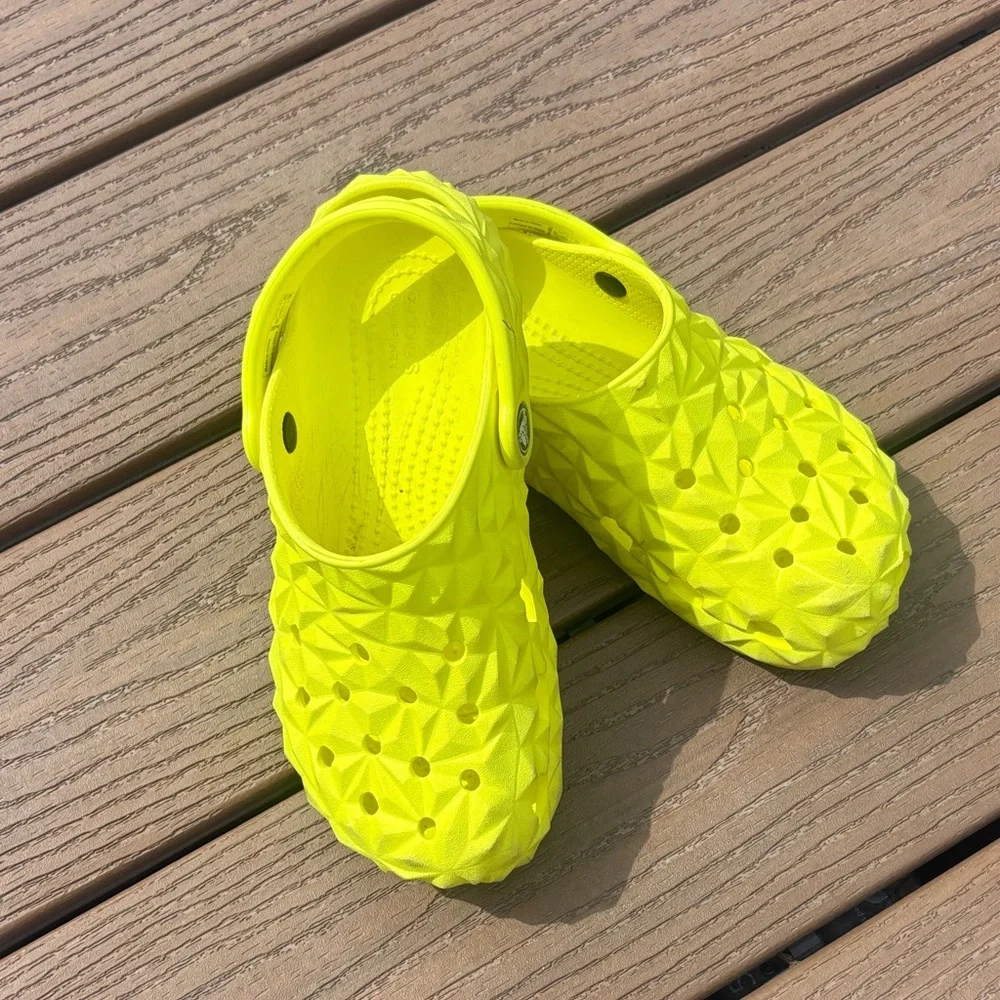 CROCS Kids Bright Yellow Textured Clog